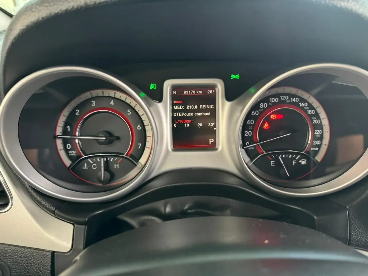Dodge Journey 3.6 R/t 5p foto 11