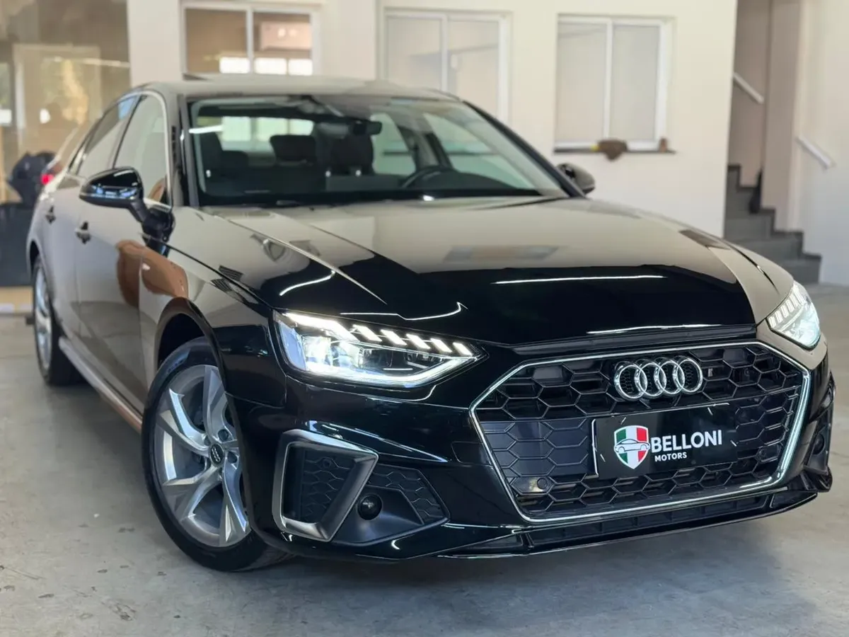 Audi A4 2.0 Prestige Plus Tfsi S-tronic 4p foto 6