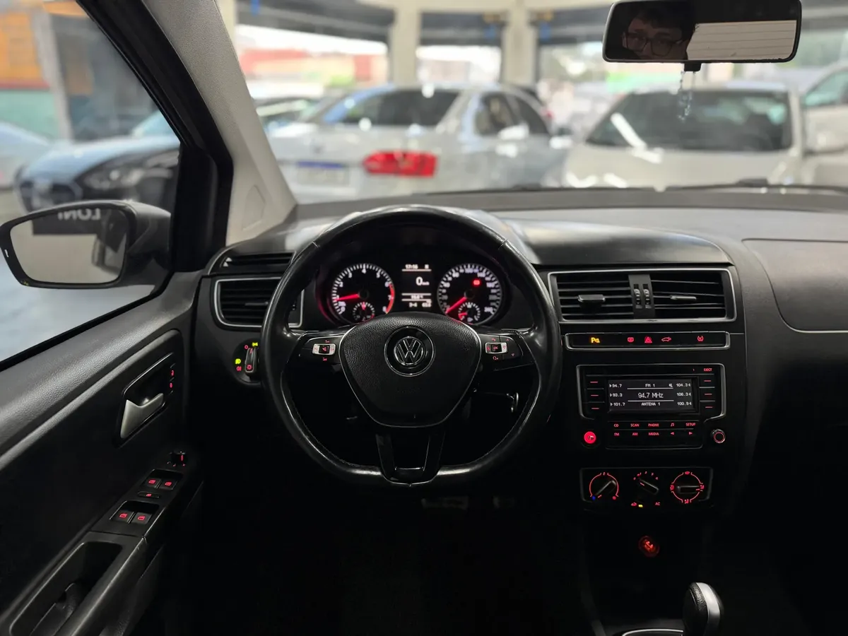Volkswagen CrossFox 1.6 16v Msi Total Flex I-motion 5p foto 8