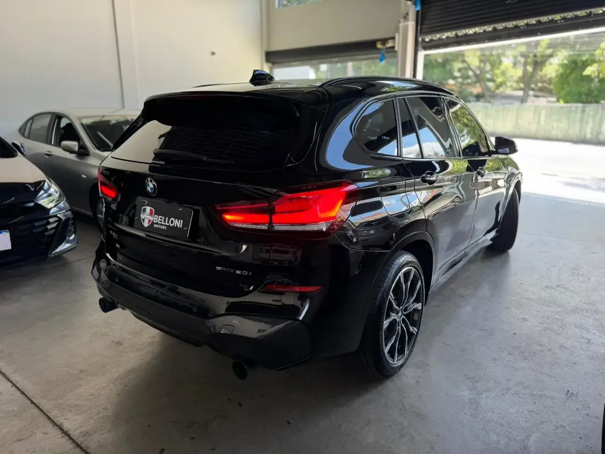 BMW X1 2.0 Sdrive20i M Sport Active Flex 5p foto 2